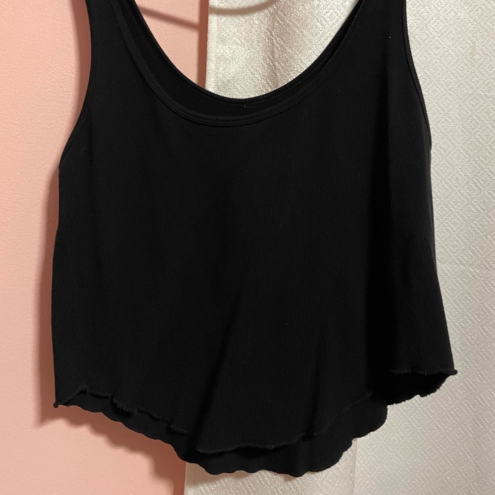 Cropped tank
